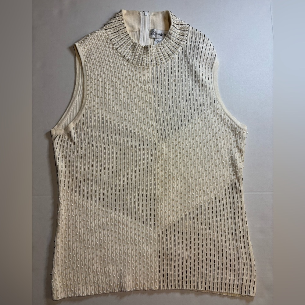 Gantos White Fitted Embellished
Sleeveless Tank Top. Women’s Large. Beaded.